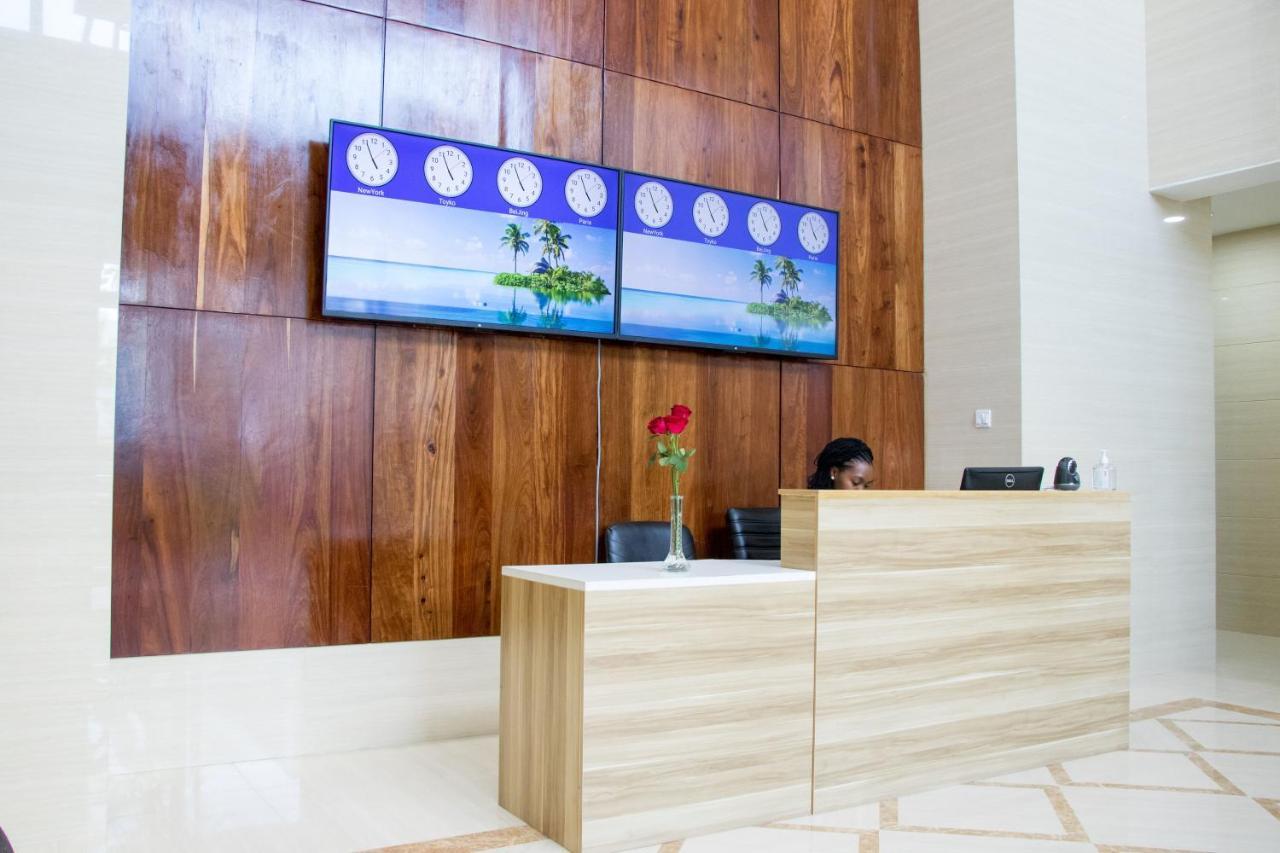 Lark Hotel Dár Al-Szalám Kültér fotó