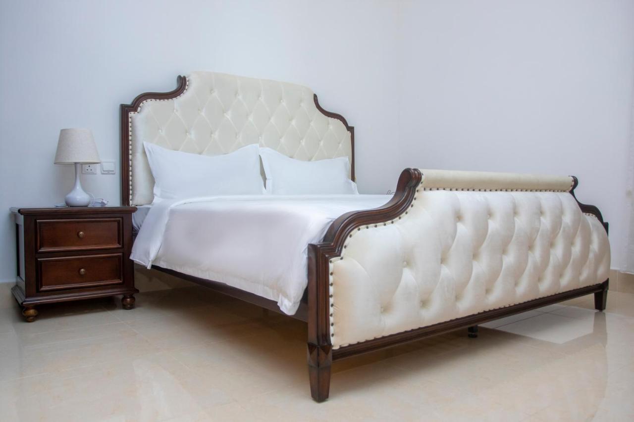 Lark Hotel Dár Al-Szalám Kültér fotó